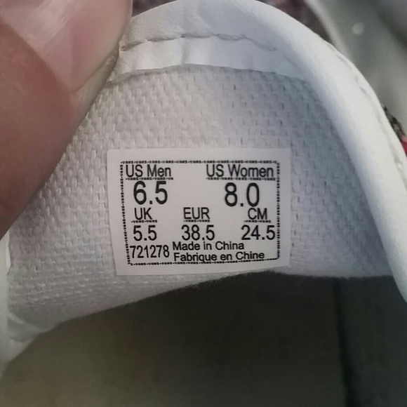 Size 8 sparkly vans - Picture 3 of 5